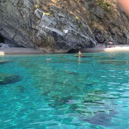 Terrazza Sulle Isole Eolie 度假居 Mongiove